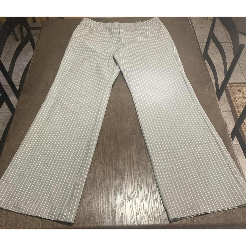 NWT Forever 21 Grey/ White Pinstripe‎ Pant/ Trouser/Dress Pants Office Size L - Picture 2 of 7